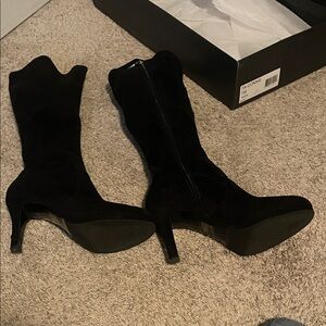 Tahari Women's Elegant Black Heeled Boots